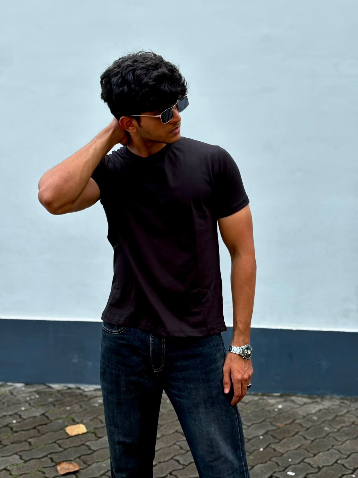 Crop Muscle Tee- Black