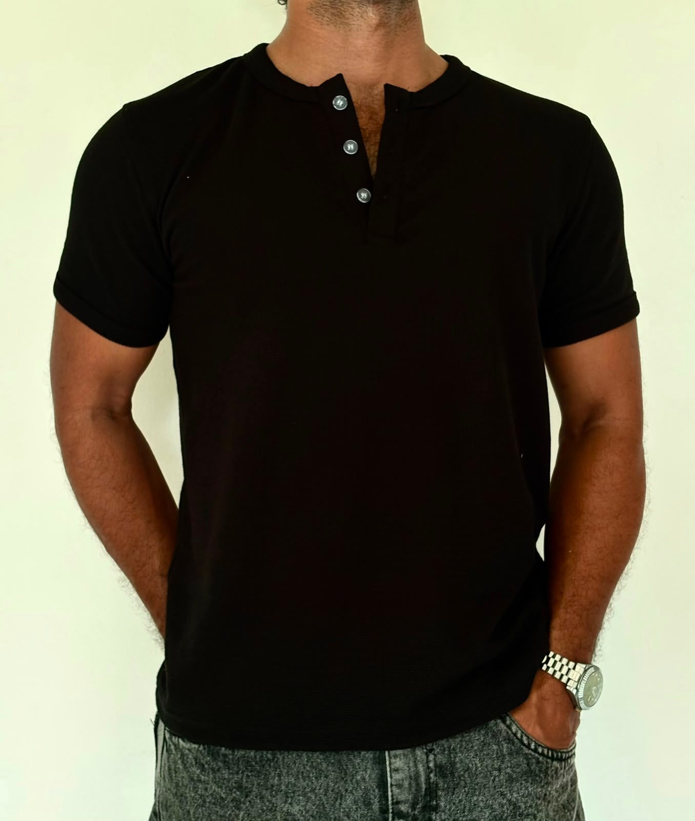 HENLEY HALF SLEEVE MUSCLE FIT - BLACK