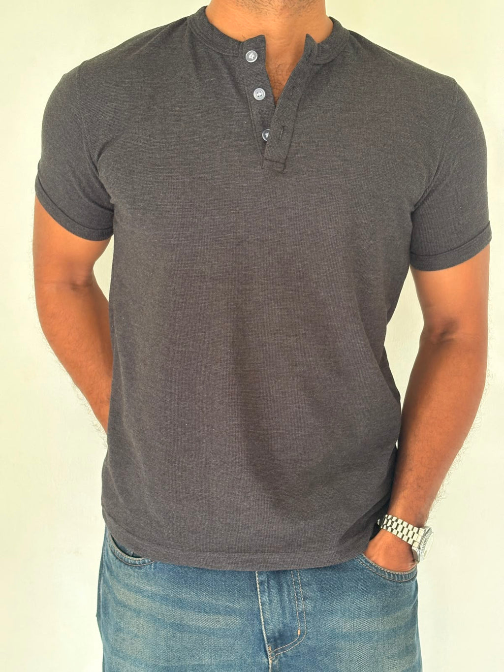 HENLEY HALF SLEEVE MUSCLE FIT - DUSTY BLACK