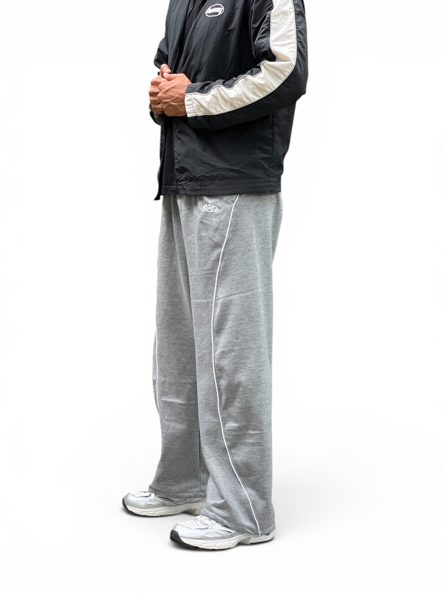 LOOSE FIT TRACK PANT -LIGHT GREY  (LYCRA LOOPKNIT WITH FLEECE)